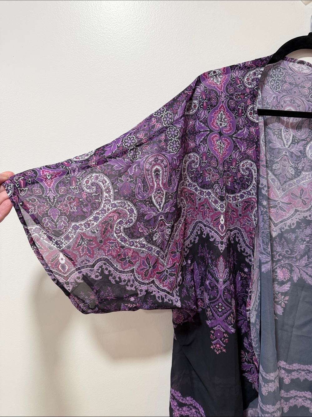 Sheer Purple Paisley Kimono Robe or Light Jacket/Cover Up for Women - Picture 2 of 8